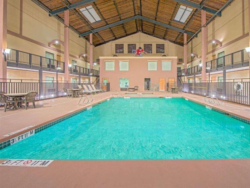 Days Inn By Wyndham Lubbock South Zewnętrze zdjęcie